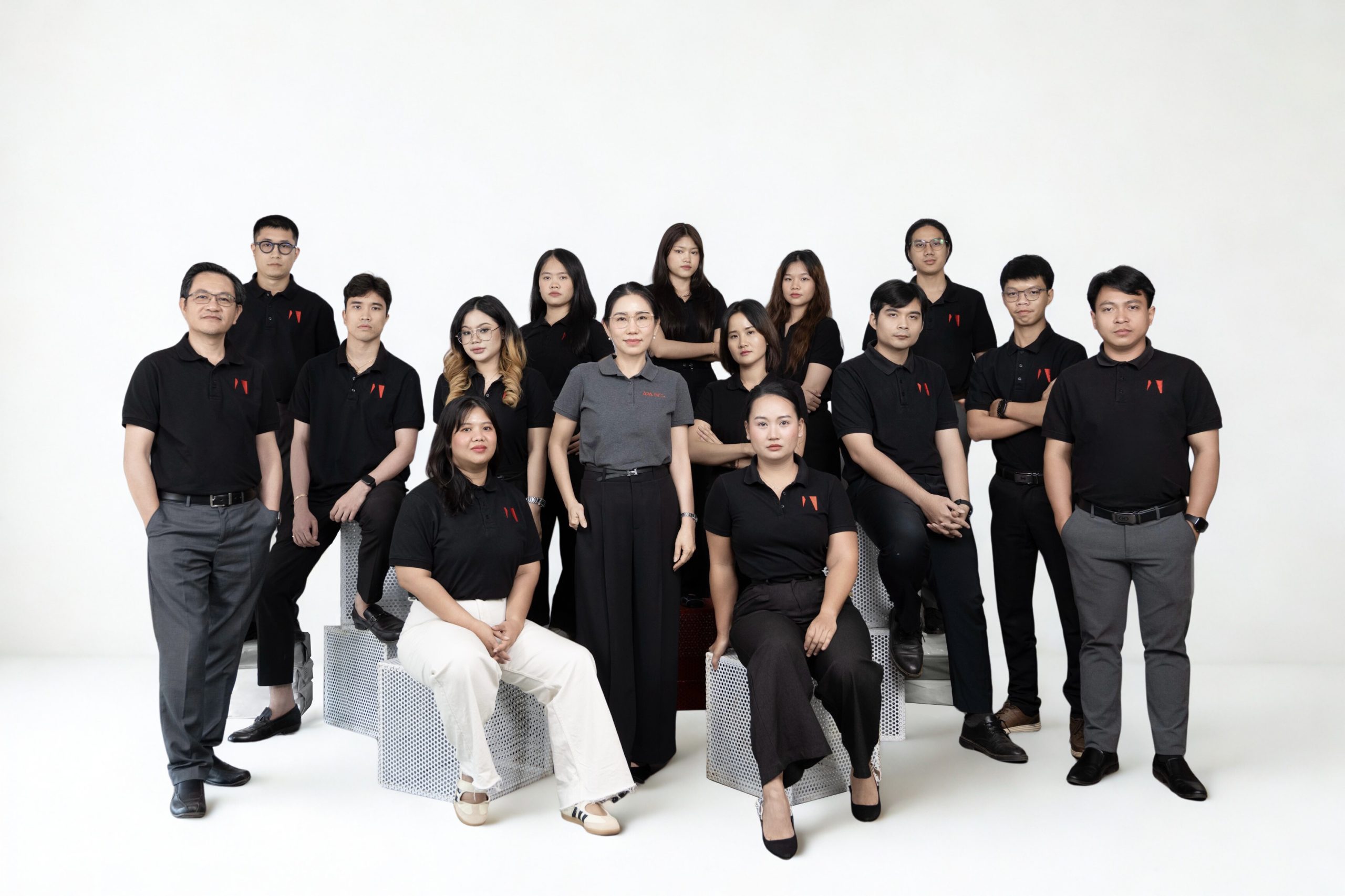 1 Group Photo
